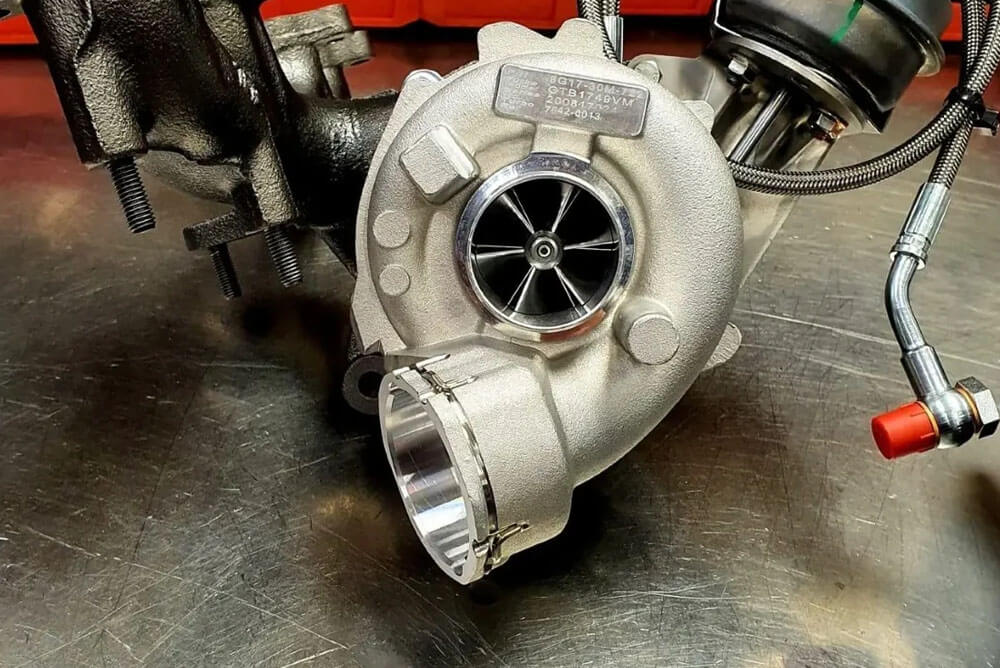 Turbina hybrydowa